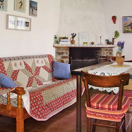 Locazione Turistica Casa Ida Vakantiehuis