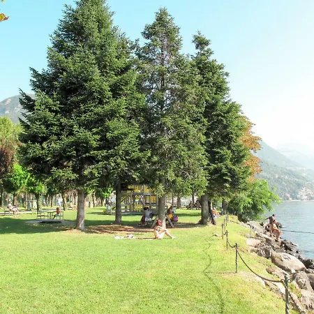 Locazione Turistica Casa Ida Vakantiehuis Domaso